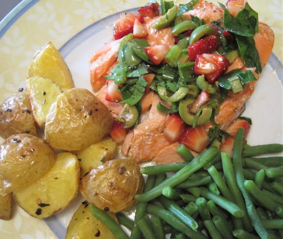 Salmon with Strawberry Scallion Tapenade