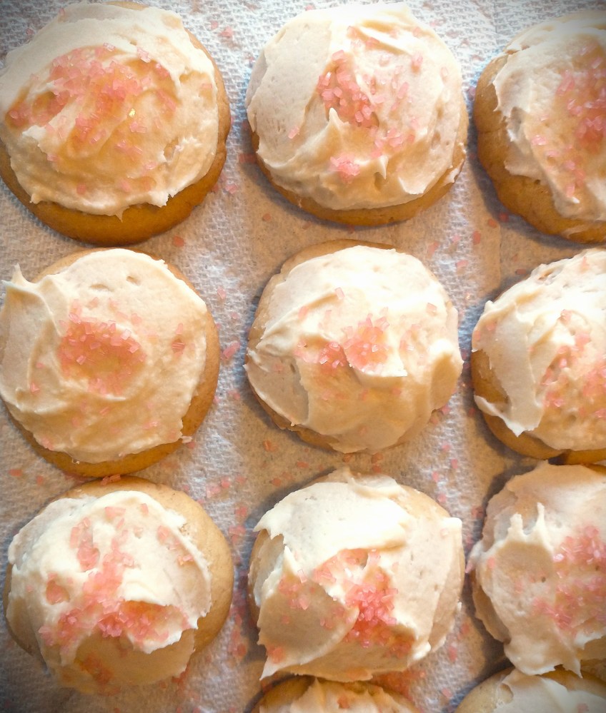 Sugar Cookies with Vanilla Buttercream Frosting